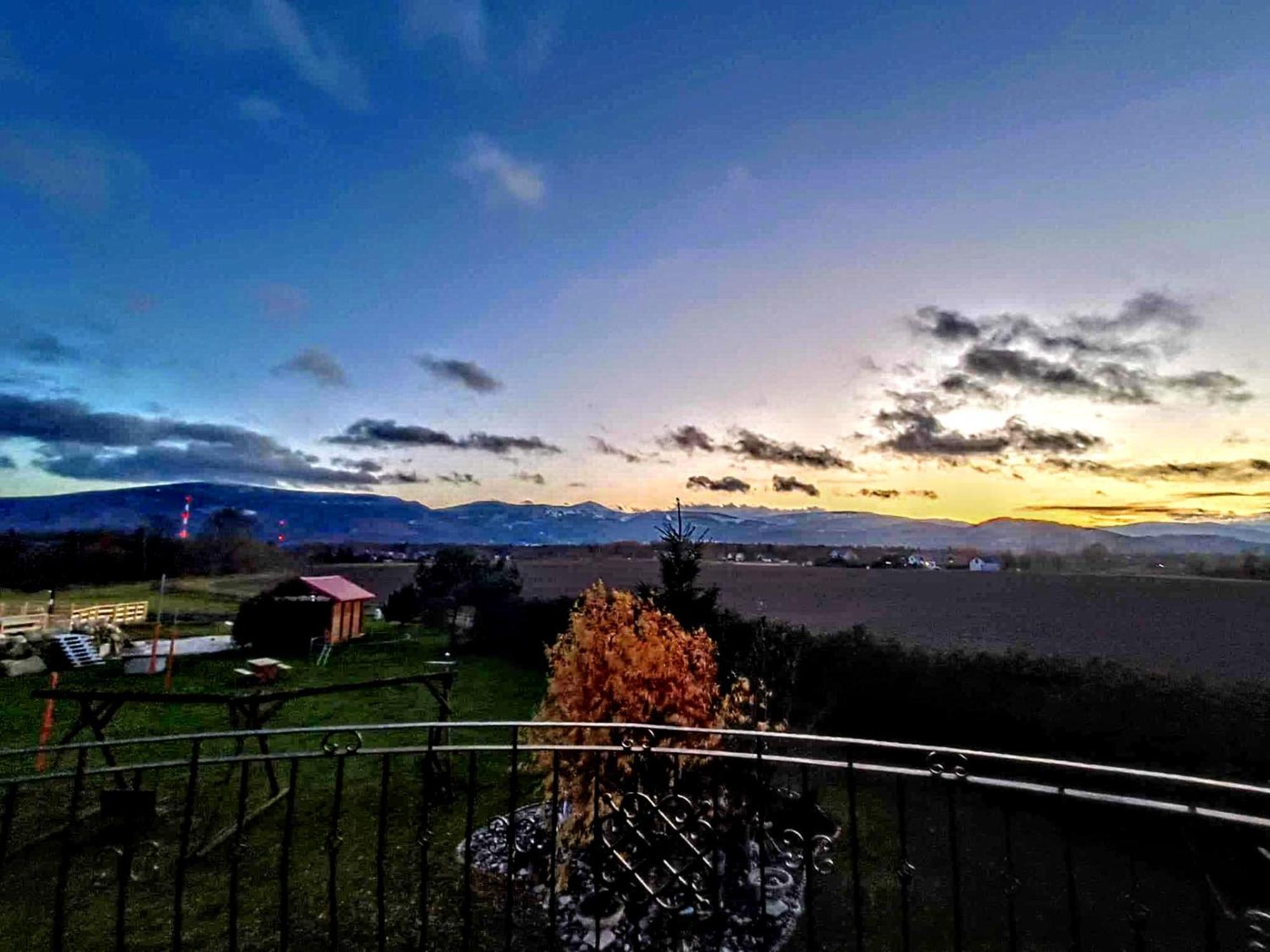 Willa Kolorowa Chata 6 Km Od Karpacza Mysłakowice Exterior foto
