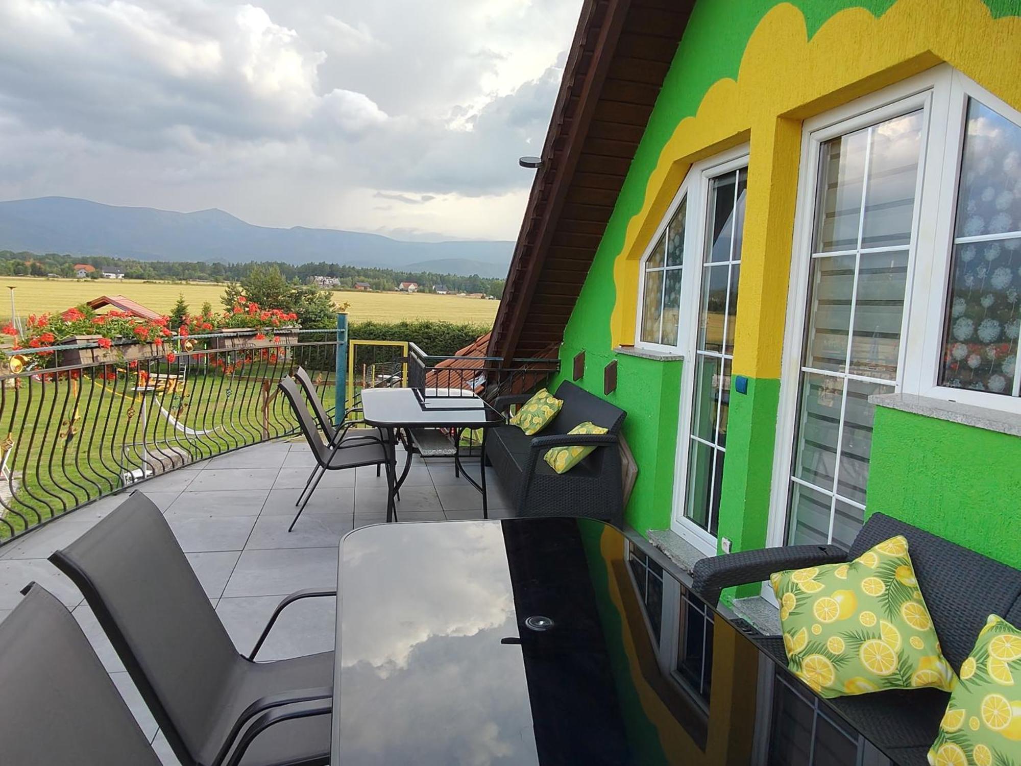 Willa Kolorowa Chata 6 Km Od Karpacza Mysłakowice Habitación foto